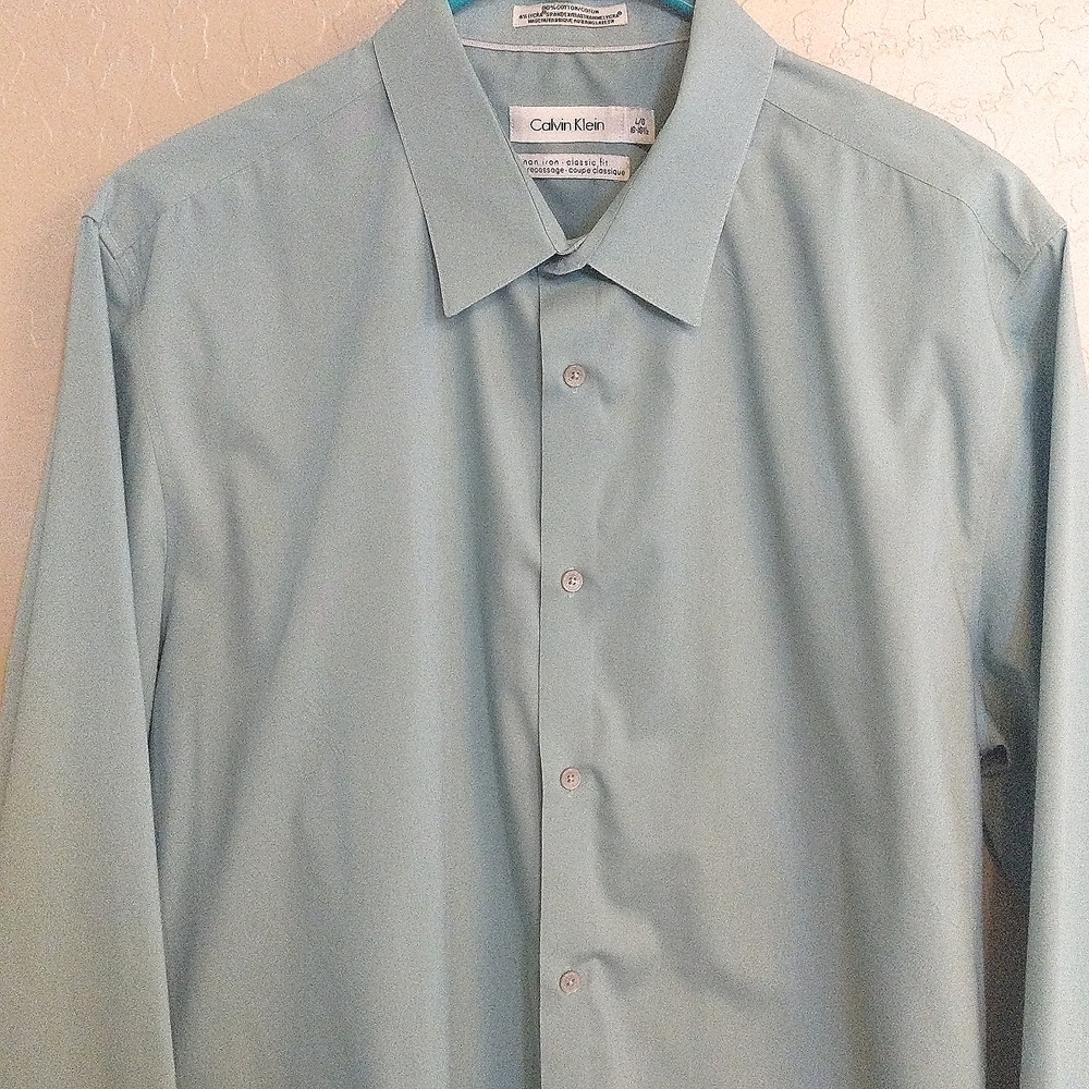 Calvin Klein Dress Shirt Classic Fit L/G 16/16 1/2 Non Iron JUST DRY CLEANED!